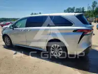 2021 Toyota SIENNA photo