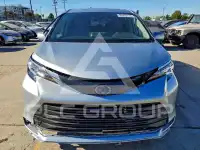 2021 Toyota SIENNA фото