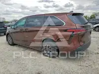 2021 Toyota SIENNA photo