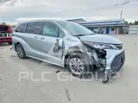 2021 Toyota SIENNA фото