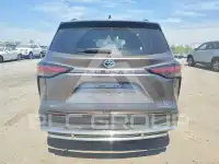2021 Toyota SIENNA фото