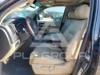2021 Toyota SEQUOIA фото