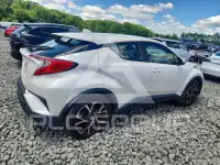 2021 Toyota C-HR фото