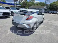 2021 Toyota C-HR фото