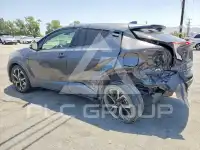 2021 Toyota C-HR фото