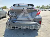 2021 Toyota C-HR фото