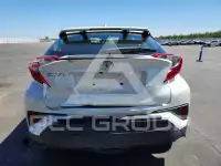 2021 Toyota C-HR фото