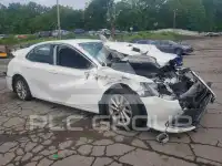 2021 Toyota CAMRY фото