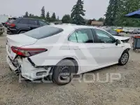 2021 Toyota CAMRY photo