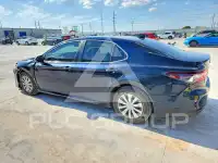 2021 Toyota CAMRY photo