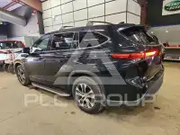 2021 Toyota Highlander photo