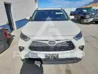 2021 Toyota Highlander photo