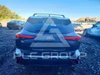 2021 Toyota Highlander photo