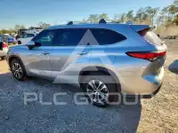 2021 Toyota Highlander фото