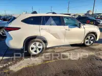 2021 Toyota Highlander фото