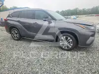 2021 Toyota Highlander фото