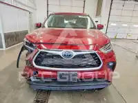 2021 Toyota Highlander photo
