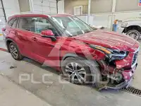 2021 Toyota Highlander photo