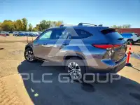 2021 Toyota Highlander photo
