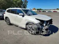 2021 Toyota Highlander фото