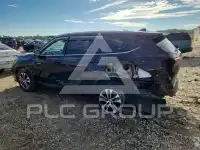2021 Toyota Highlander photo