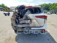 2021 Toyota Highlander фото