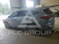 2021 Toyota Highlander фото