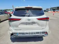 2021 Toyota Highlander фото