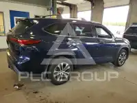 2021 Toyota Highlander фото