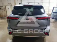2021 Toyota Highlander фото