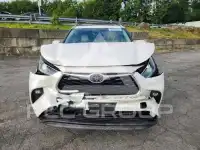 2021 Toyota Highlander фото