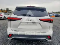 2021 Toyota Highlander фото
