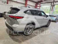 2021 Toyota Highlander фото
