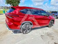 2021 Toyota Highlander photo