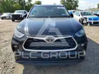2021 Toyota Highlander фото