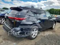 2021 Toyota Highlander photo