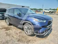 2021 Toyota Highlander photo