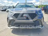 2021 Toyota Highlander фото