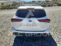 2021 Toyota Highlander фото