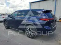 2021 Toyota Highlander photo