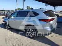 2021 Toyota Highlander фото