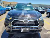 2021 Toyota Highlander photo