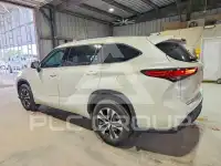2021 Toyota Highlander фото