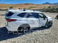 2021 Toyota Highlander фото