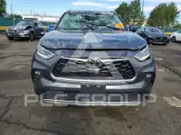 2021 Toyota Highlander фото