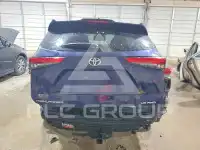 2021 Toyota Highlander фото