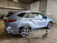 2021 Toyota Highlander photo