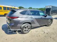 2021 Toyota Highlander фото