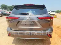 2021 Toyota Highlander фото
