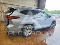 2021 Toyota Highlander фото